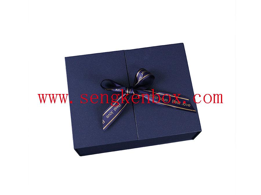 Senior-Geschenk-Papier-Fall