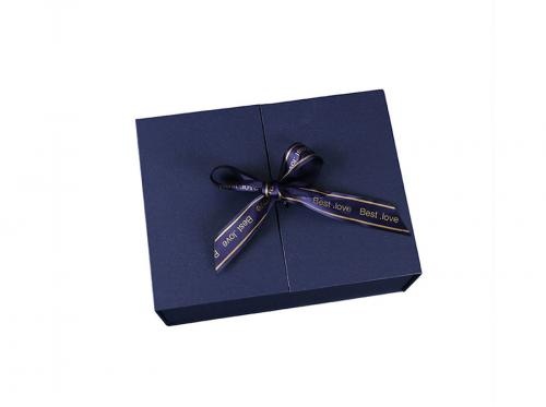 Double Open Ribbon Belt Senior Gift Case