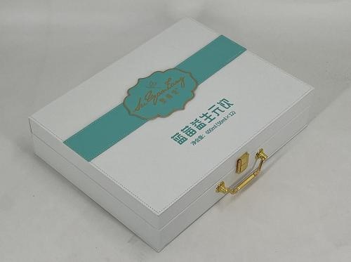OEM und ODM Skincare Premium Gift Box with EVA Insert zu verkaufen