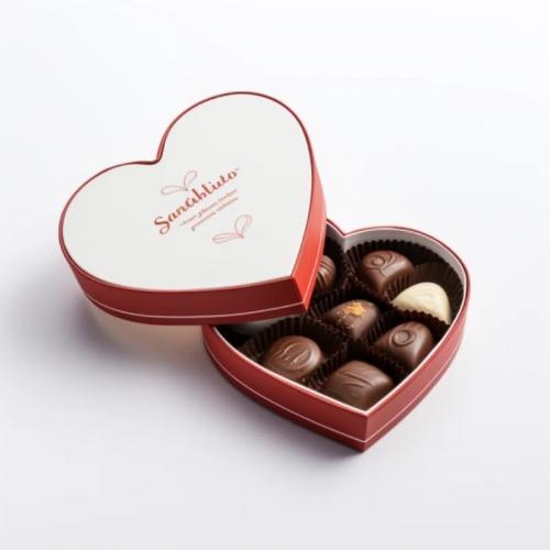 OEM und ODM Heart beart shaped chocolates gift boxes for Valentine's Day zu verkaufen
