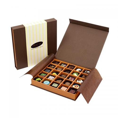 OEM und ODM Custom Exquisite Chocolate Gift Box with Tissue and Paper Cover zu verkaufen