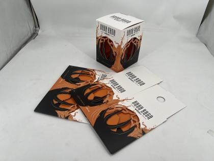 OEM und ODM UV Printing Hollow Wine Packaging Box White Cardboard Paper Box zu verkaufen